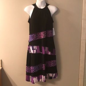 MSK Sleeveless Black Purple Dress